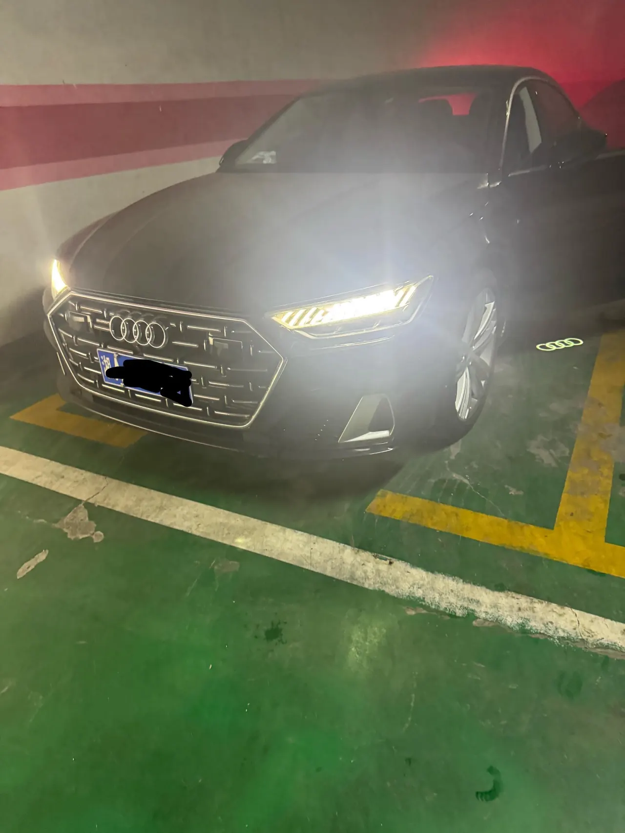 Audi 2024 A7L 2.0TFSI 45TFSI Quattro Luxury Automatic 5