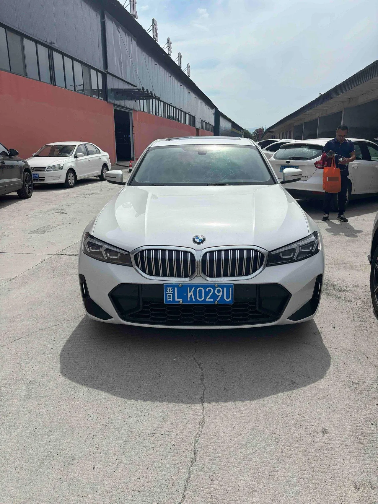 BMW 3 Series 2023 320Li 2.0T M Sports Suit Automatic Gear 2