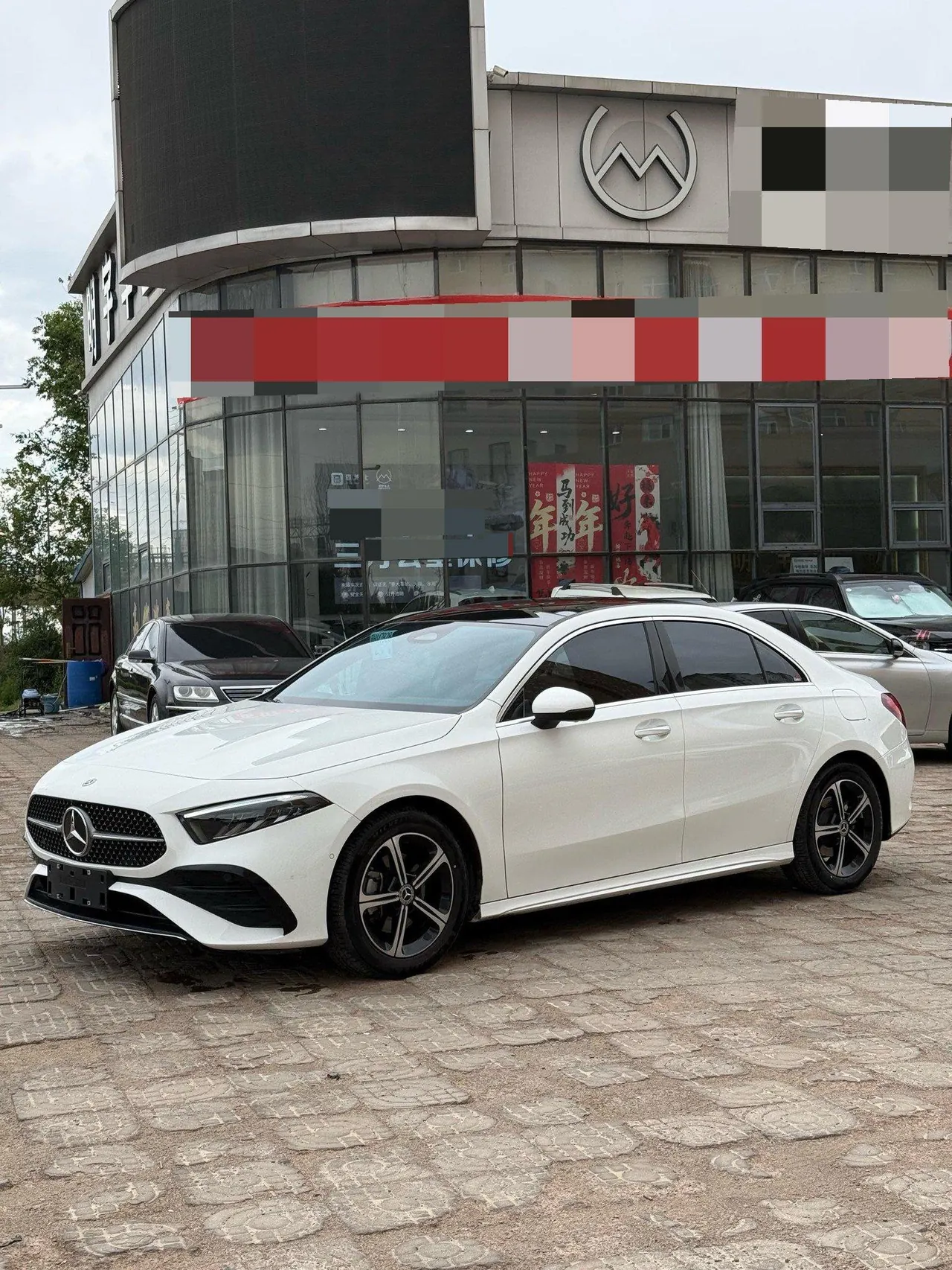 Mercedes Benz Class A 2023 A 200 L 1.3T Fashion Automatic Gear - View 1