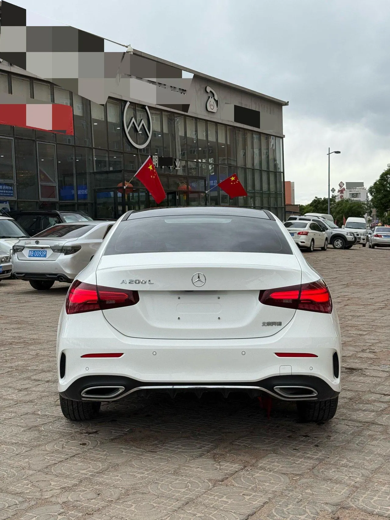 Mercedes Benz Class A 2023 A 200 L 1.3T Fashion Automatic Gear 8