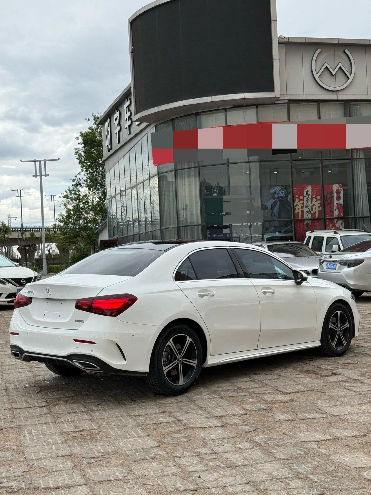 Mercedes Benz Class A 2023 A 200 L 1.3T Fashion Automatic Gear 9