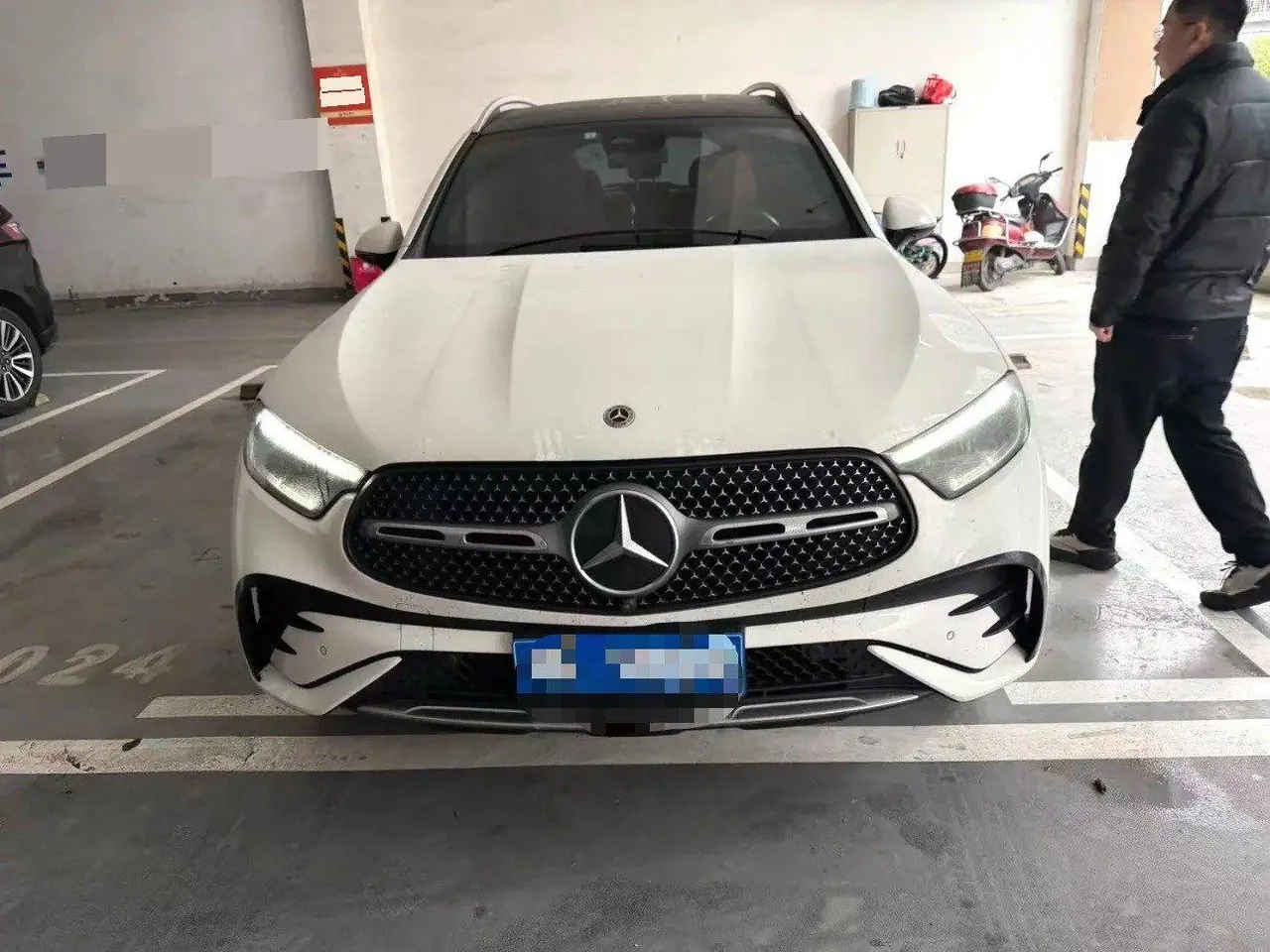 Mercedes Benz 2023 GLC 300 L 4MATIC 48V 2.0T dynamic 7-seat automatic gear 2