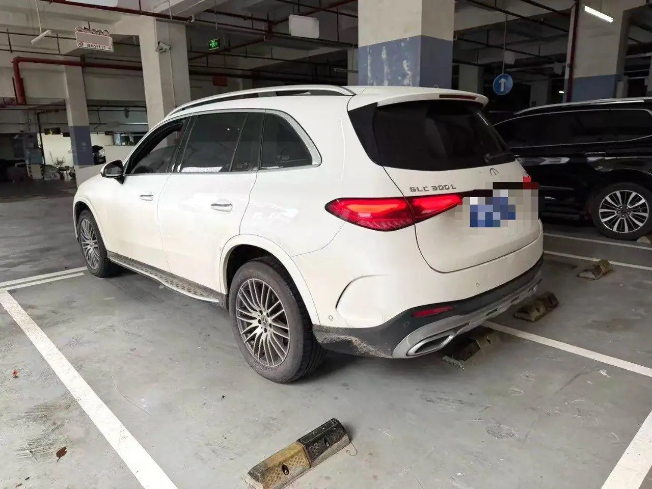 Mercedes Benz 2023 GLC 300 L 4MATIC 48V 2.0T dynamic 7-seat automatic gear 4