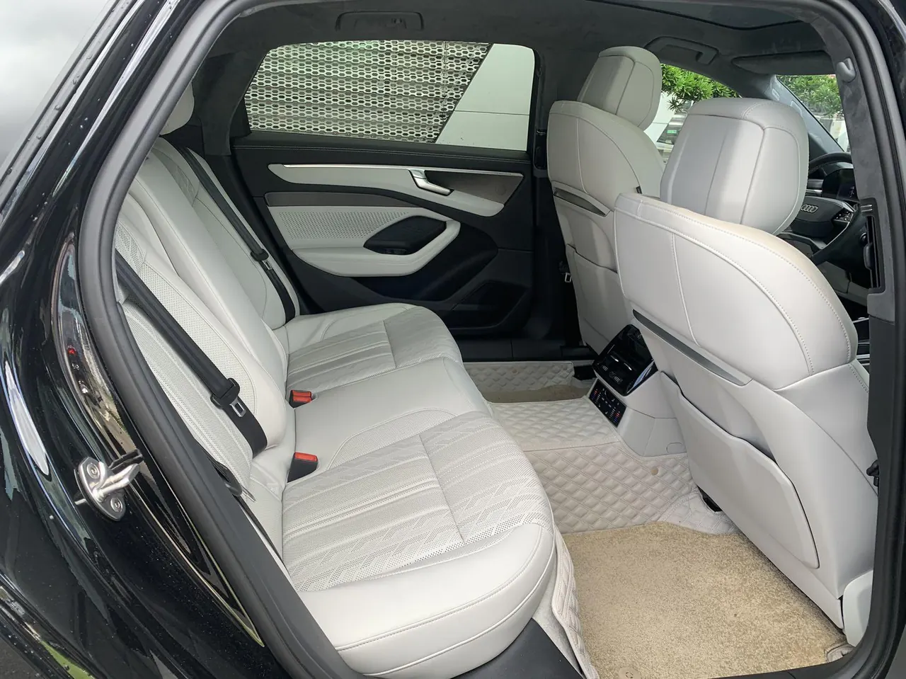 Audi 2026 A6L 2.0T Quattro Enjoy Elegant Automatic Gear 7