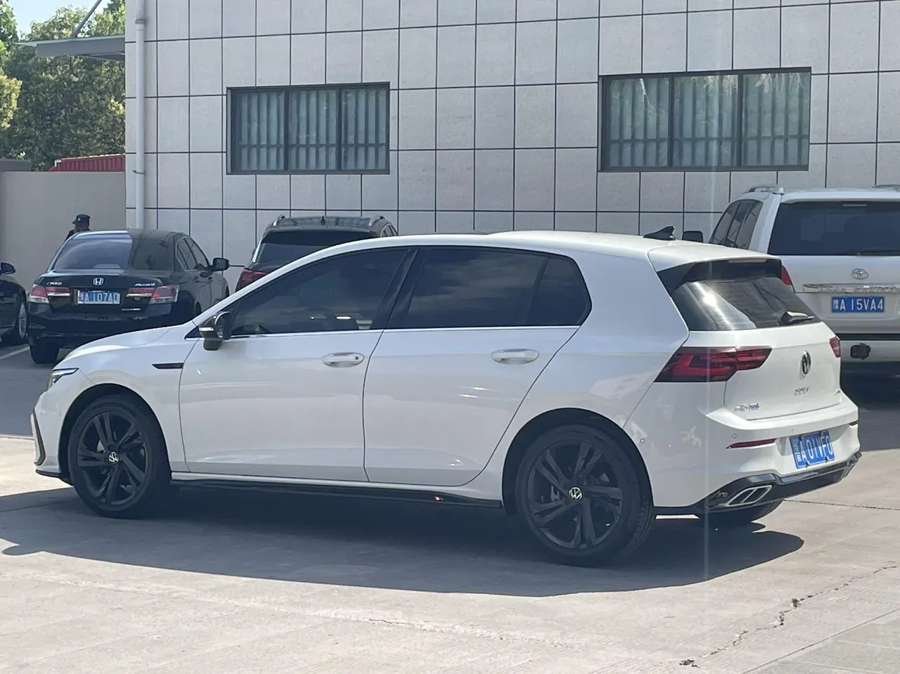 Volkswagen 2021 Golf 8 R-Line 1.4TSI 280TSI Automatic 7