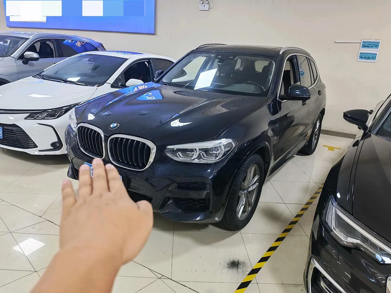 Open image lightbox: BMW 2020 X3 xDrive25i 2.0T M sports suit automatic gear