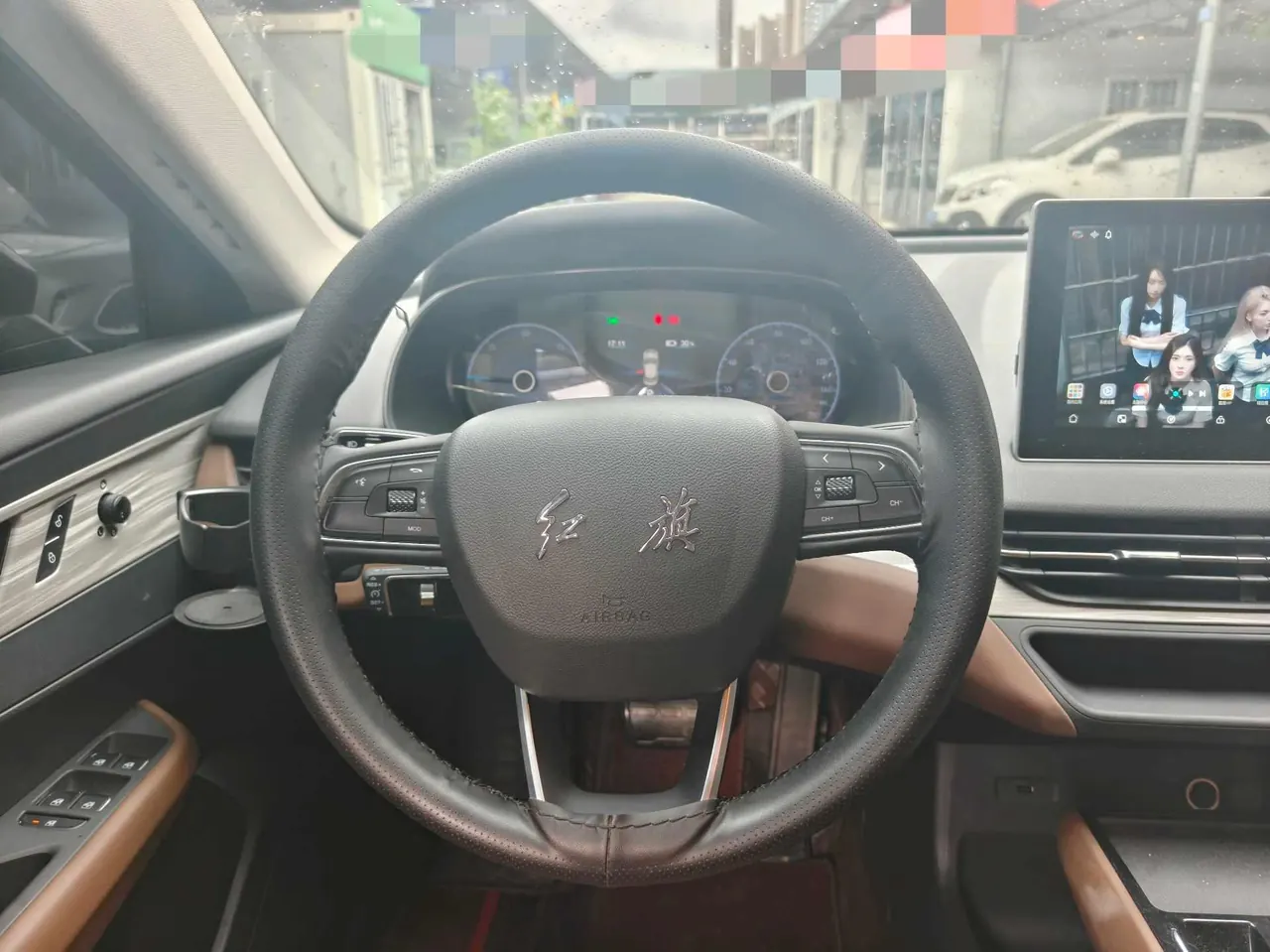 HongQi 2024 E-QM 5 610km PLUS automatic transmission 11