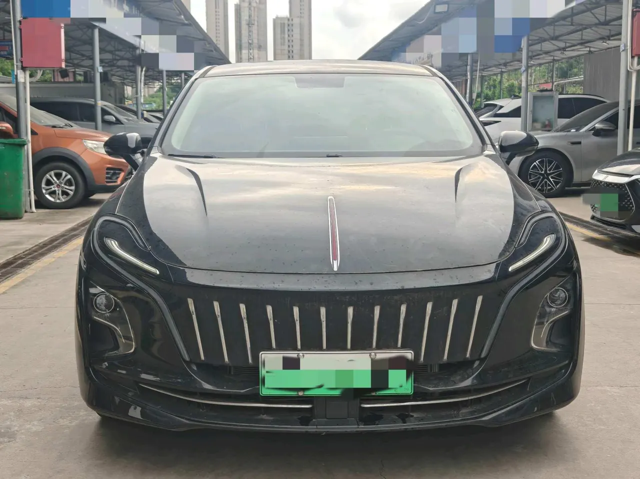 HongQi 2024 E-QM 5 610km PLUS automatic transmission 2