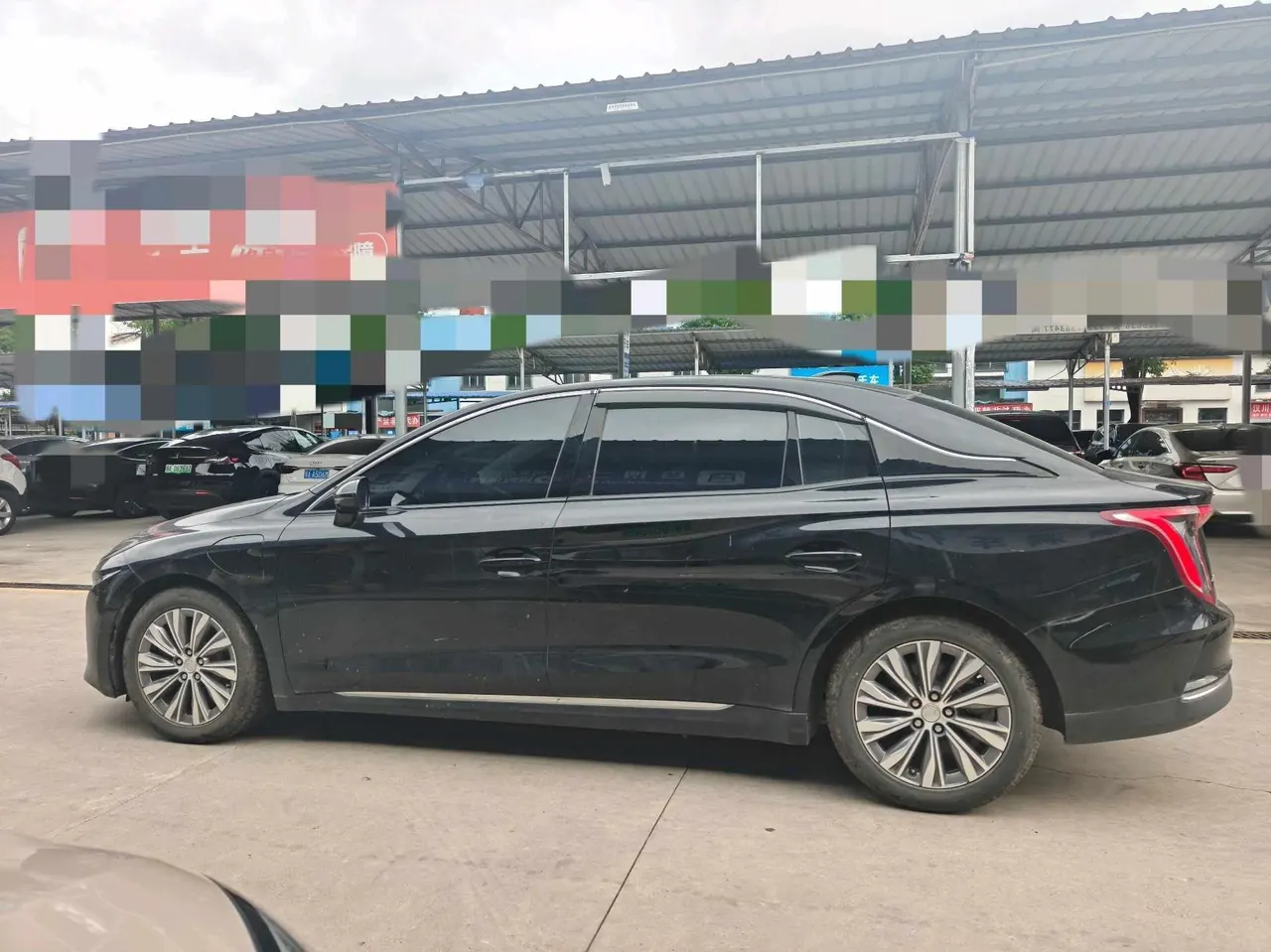 HongQi 2024 E-QM 5 610km PLUS automatic transmission 4