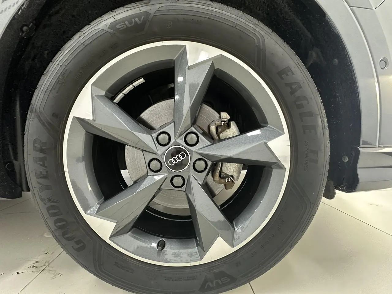 Audi 2022 Q3 1.4TFSI 35TFSI Fashion Dynamic Automatic 9