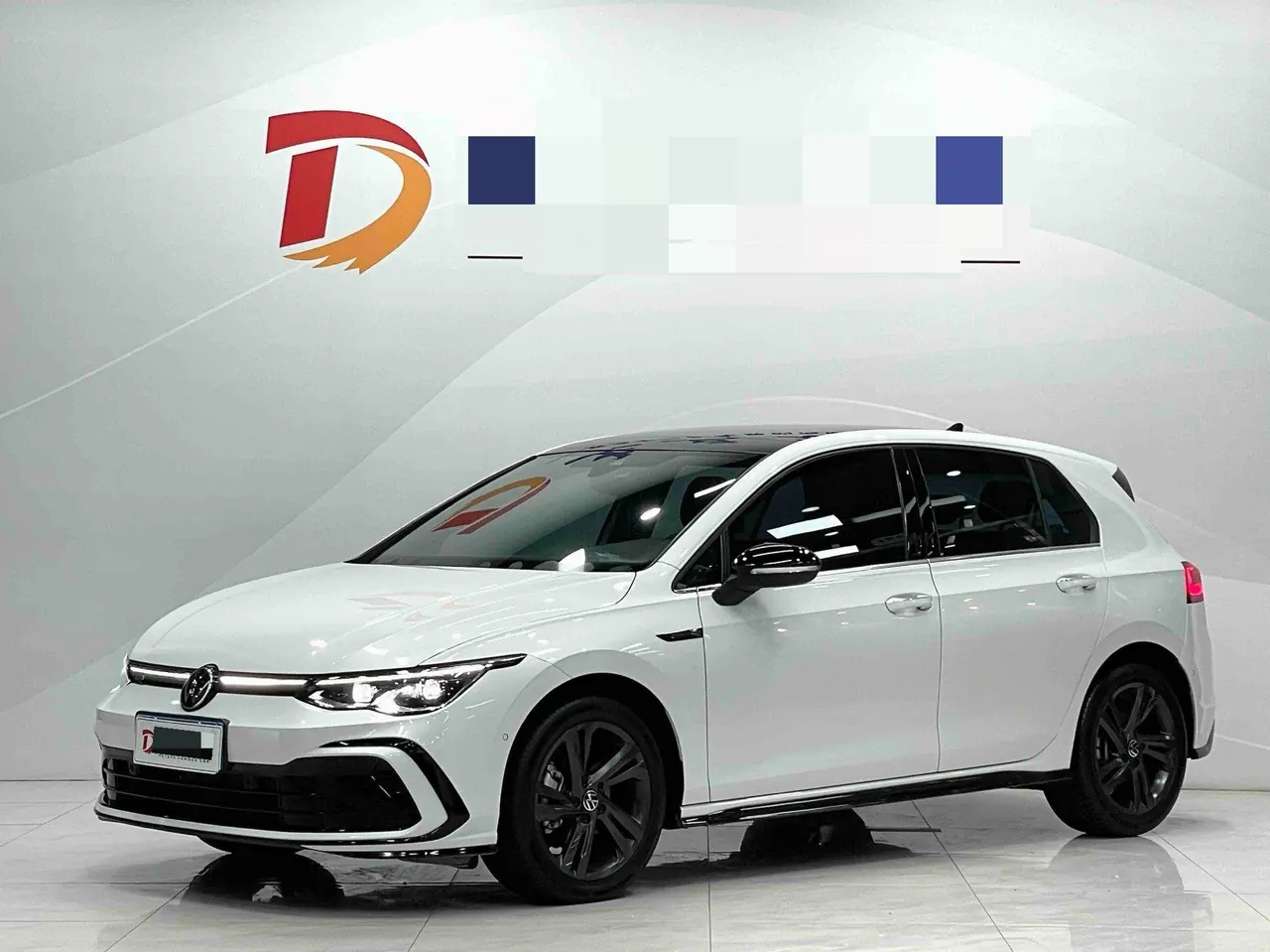 Volkswagen 2021 Golf 8 R-Line 1.4TSI 280TSI Automatic - View 1
