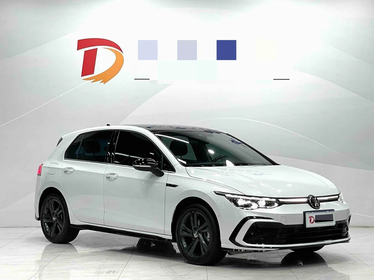 Volkswagen 2021 Golf 8 R-Line 1.4TSI 280TSI Automatic 3