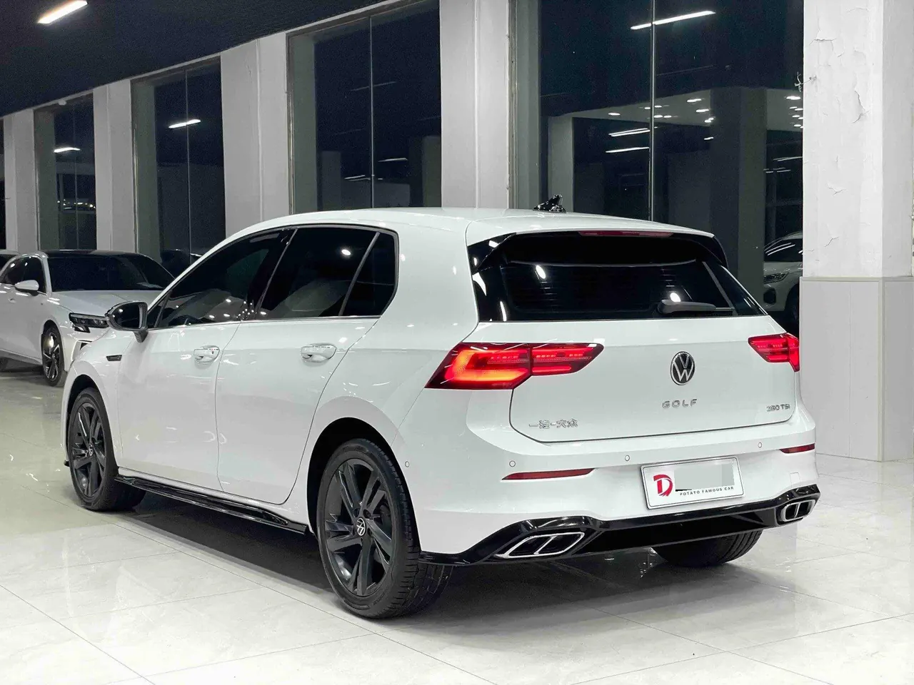 Volkswagen 2021 Golf 8 R-Line 1.4TSI 280TSI Automatic 6