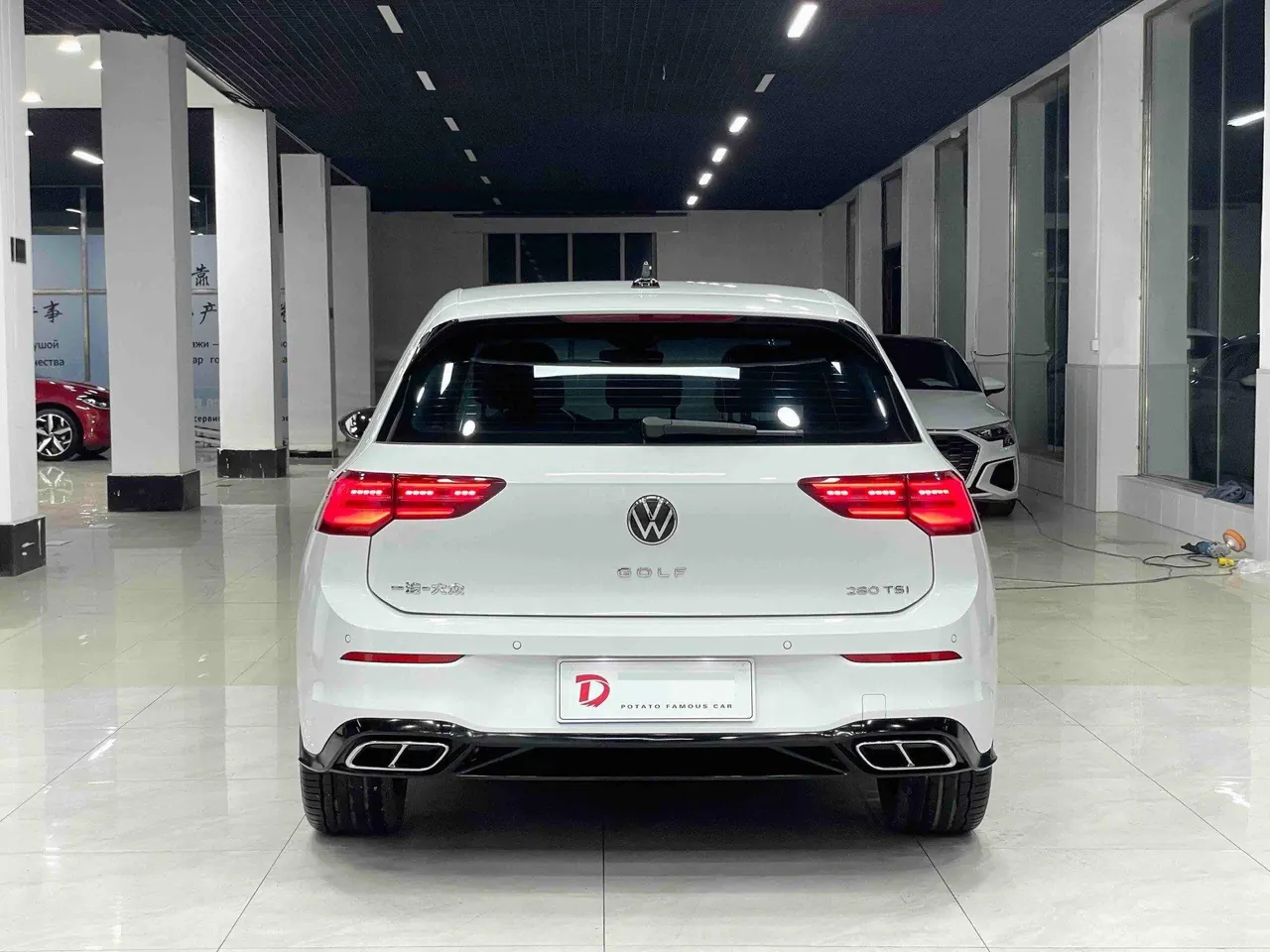 Volkswagen 2021 Golf 8 R-Line 1.4TSI 280TSI Automatic 7