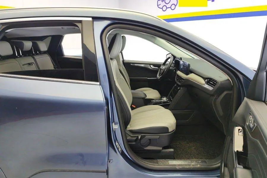 Ford 2020 sharp 2.0T four-wheel drive jiaxiang automatic gear 6