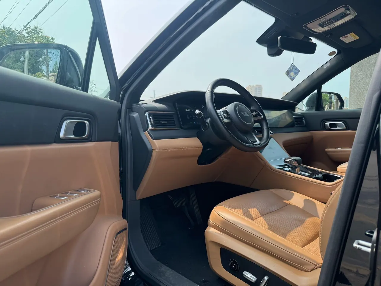Li 2020 ONE 1.2T extended range 6-seat automatic gear 4