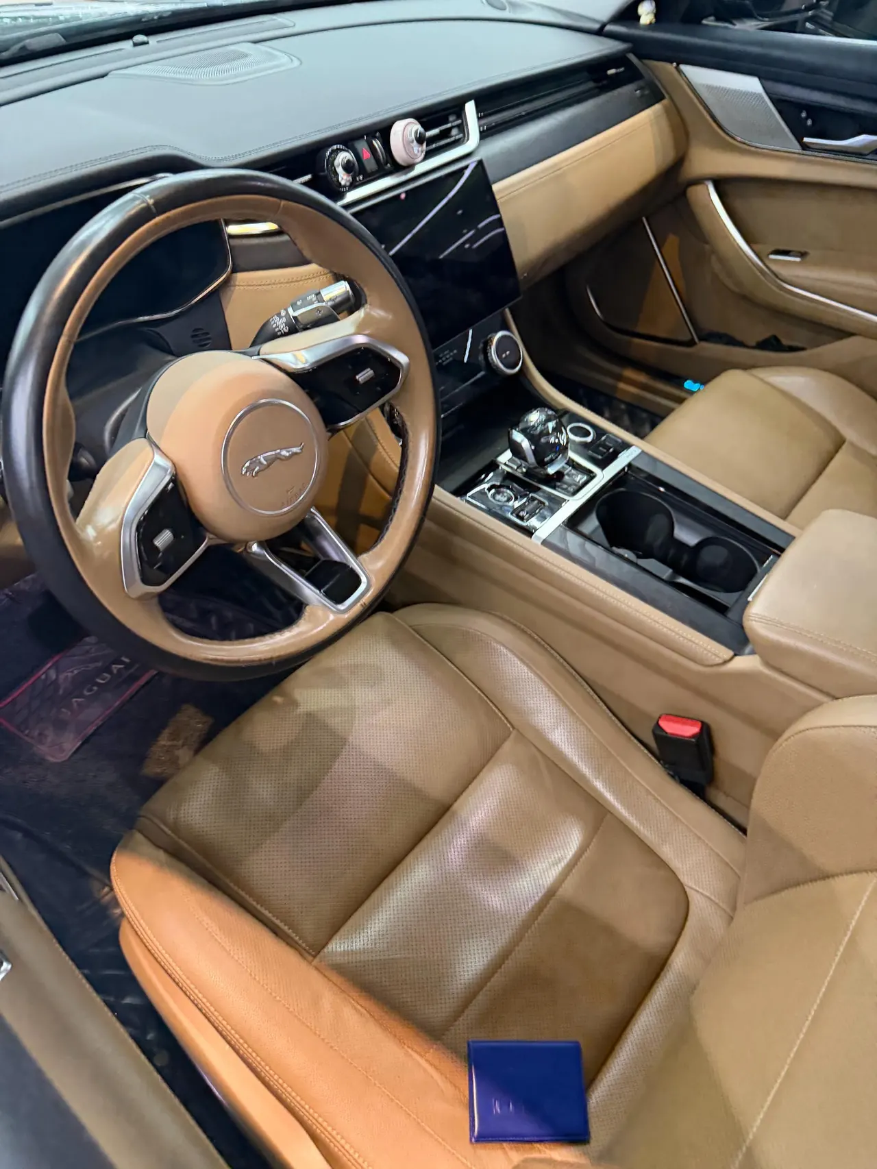 Jaguar 2021 XFL 2.0T P 12500.00g Drive Elite Sports Edition Automatic Gear 5