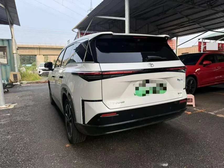 Toyota 2025 BZ3X 520 Pro Automatic 7