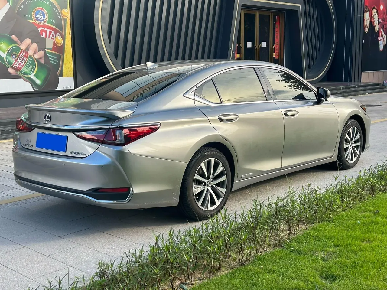 Lexus ES (Imported) 2020 ES300h 2.5 Stepless Excellence Edition Automatic Gear 9