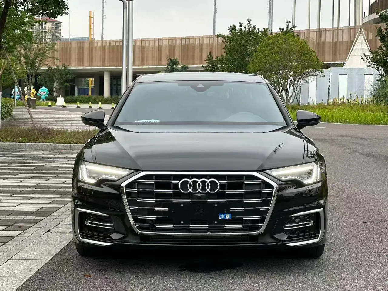 Audi 2024 A6L 2.0TFSI 45TFSI Quattro Selected Elegant Automatic Gear 3