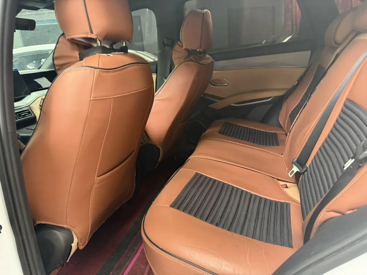 BYD 2024 Song L DM-i 1.5 Stepless 112km Leading Automatic Gear 4