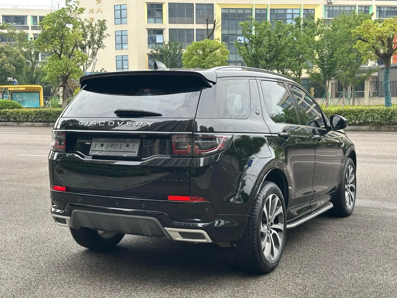 Land Rover 2021 Discovery Sports Edition 48V 2.0T 249PS R-Dynamic S Performance Edition Automatic Gear 15