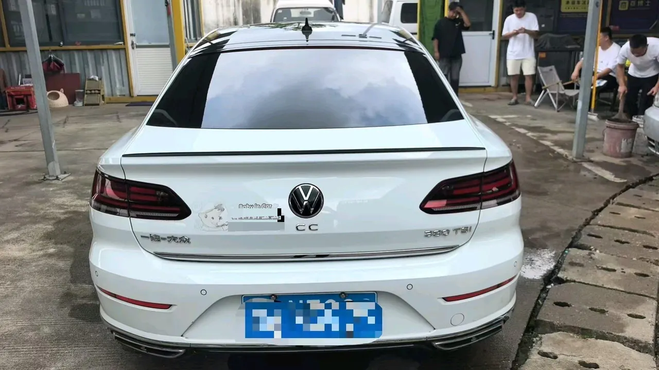Volkswagen 2021 CC 2.0TSI 380TSI eye-catching automatic gear 7