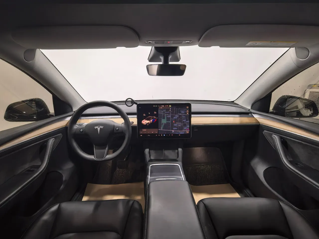 Tesla 2021 Model Y Standard Endurance Rear Drive Automatic Gear - View 1