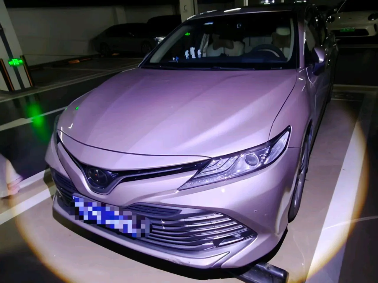 Toyota 2021 Camry 2.0G Stepless Deluxe Edition Automatic Gear 2