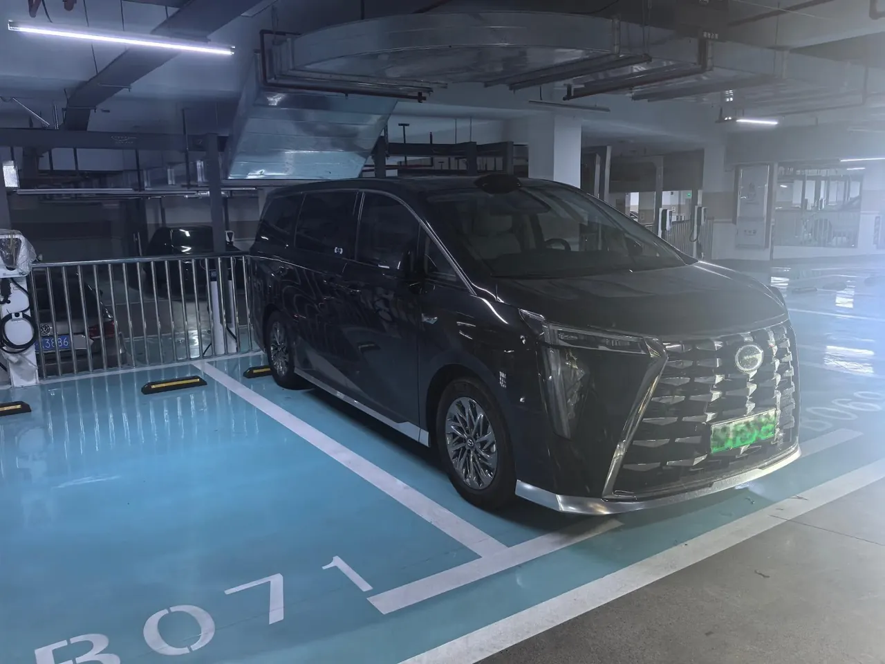 Chuanqi 2025 yearning for M8 2.0T dry Kun series Max luxury cabin automatic gear 2
