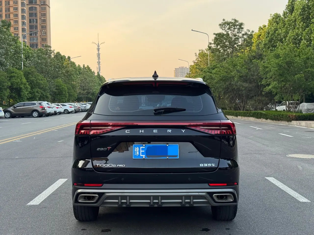 Chery 2024 Ruihu 8 PRO 1.6T 290T Champion Edition Two-Drive Peak Edition 5-seat Automatic Gear 8