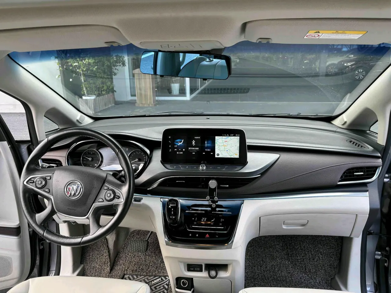 Buick 2021 GL8 Land Business Class 2.0T 652T Luxury Automatic Gear 5