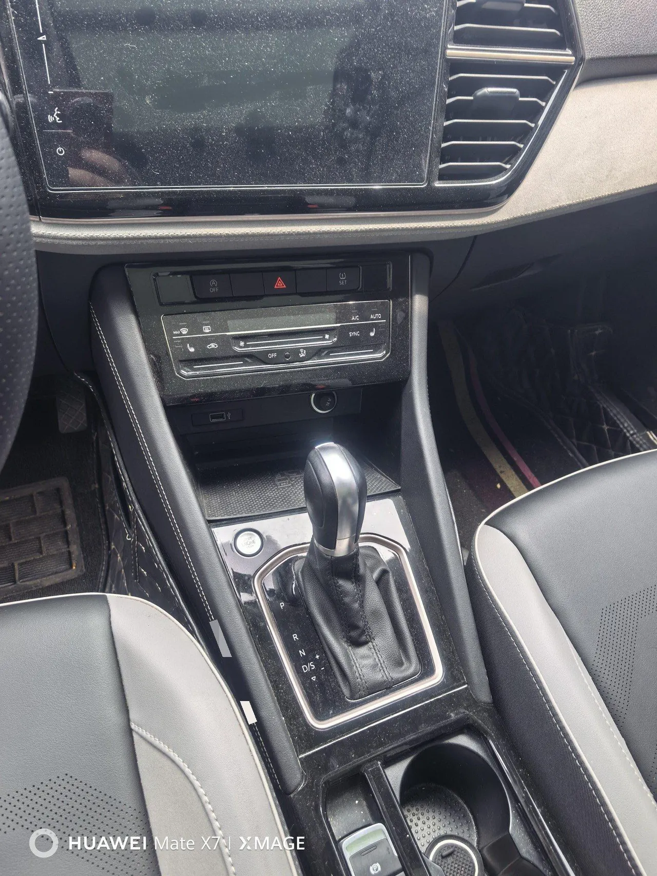 Jetta 2021 Jetta VS7 1.4T Panda Edition Glory Automatic Gear 5