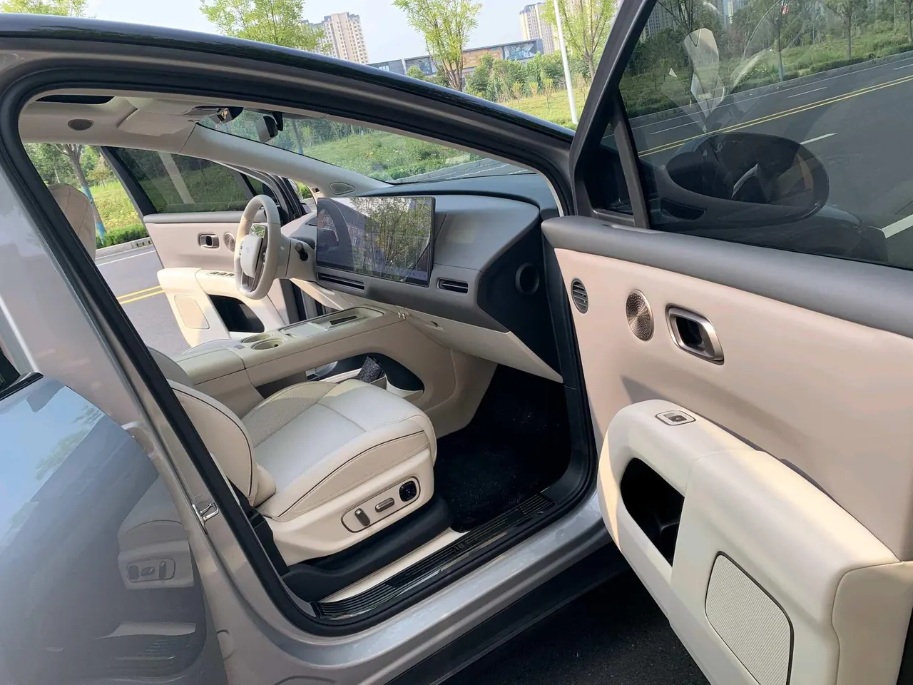 Li 2025 i8 Standard Edition Automatic Gear 10