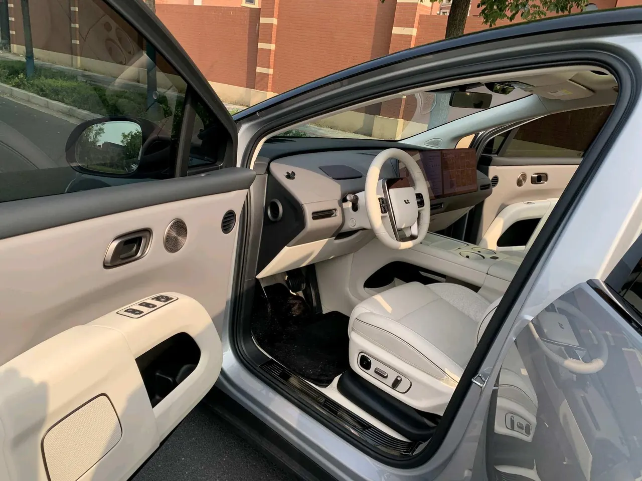 Li 2025 i8 Standard Edition Automatic Gear 5