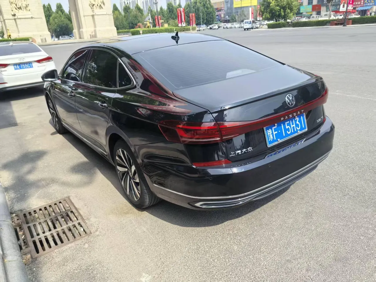 Volkswagen 2023 Passat 2.0TSI 330TSI Elite Edition Automatic 6
