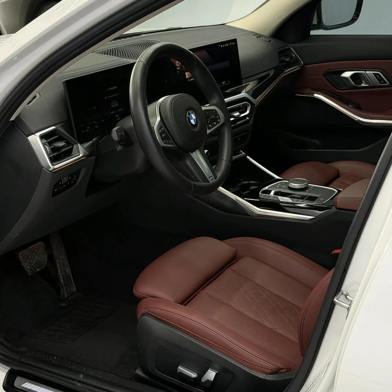 BMW 3 Series 2023 320Li 2.0T M Sports Suit Automatic Gear 9