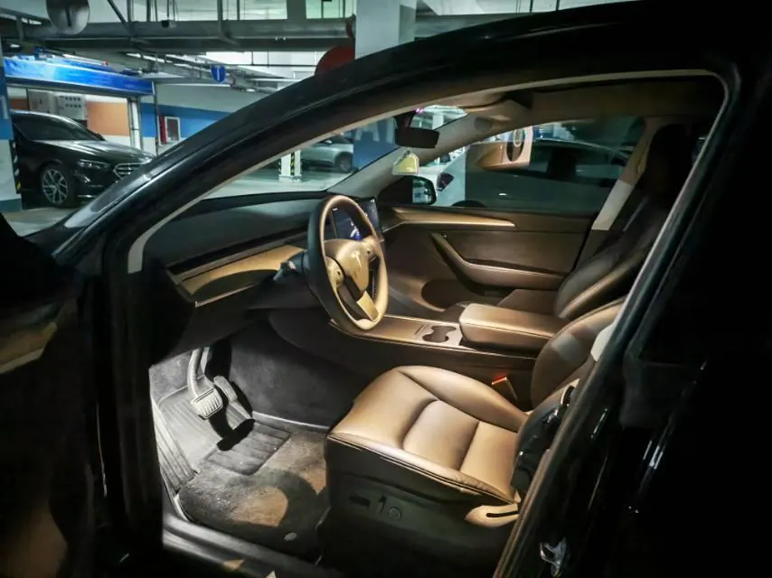 Tesla 2022 Model Y rear-wheel drive version (facelift) automatic gear 5