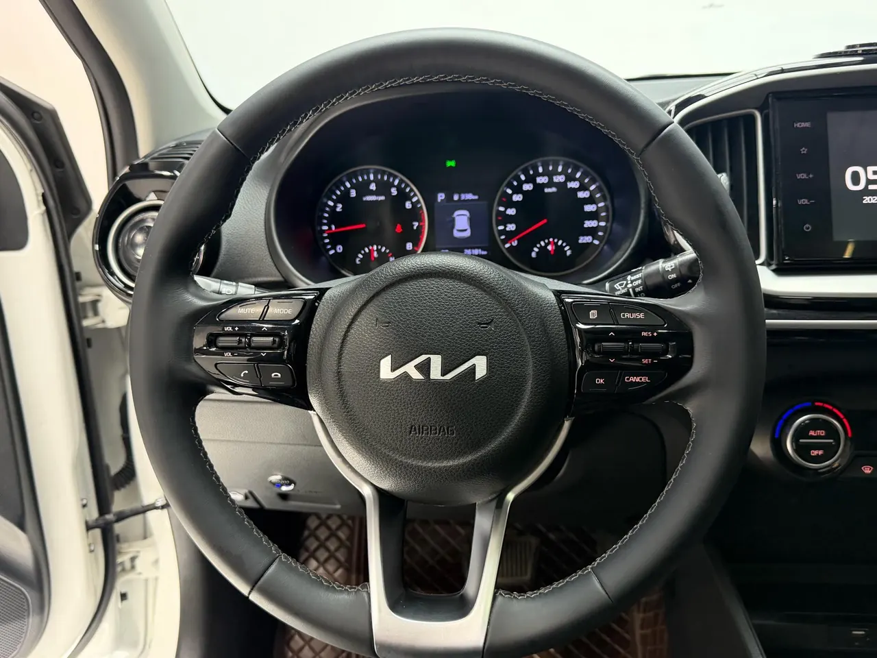 Kia 2021 game running 1.4 stepless fun enjoy skylight automatic gear 12