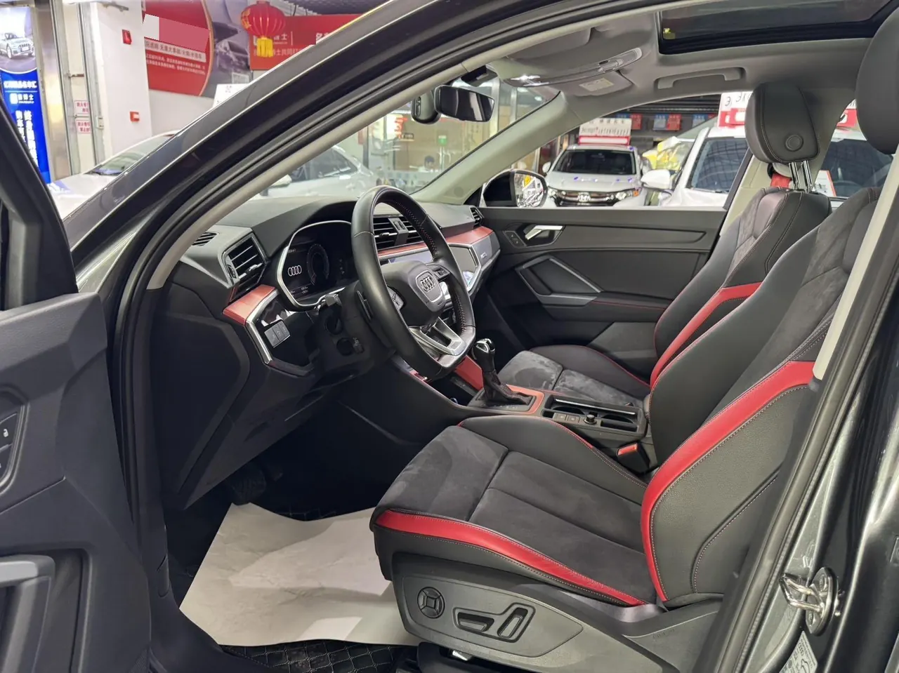 Audi 2021 Q3 1.4TFSI 35TFSI Fashion Dynamic Automatic 2