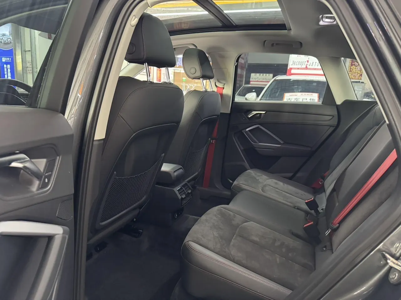 Audi 2021 Q3 1.4TFSI 35TFSI Fashion Dynamic Automatic 3