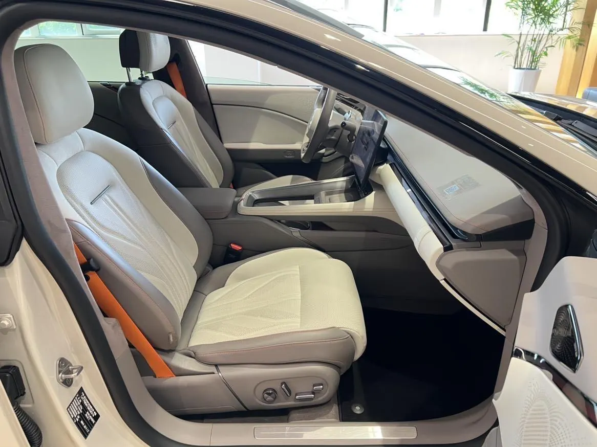 Zeekr 2025 Zeekr 007GT Long Endurance Rear Drive Smart Driving Edition 100kWh Automatic Transmission 6