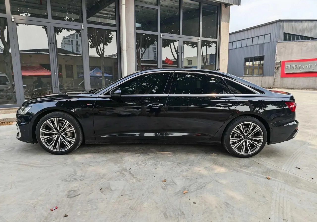 Audi 2023 A6L 2.0TFSI 45TFSI Quattro Selected Dynamic Automatic 9