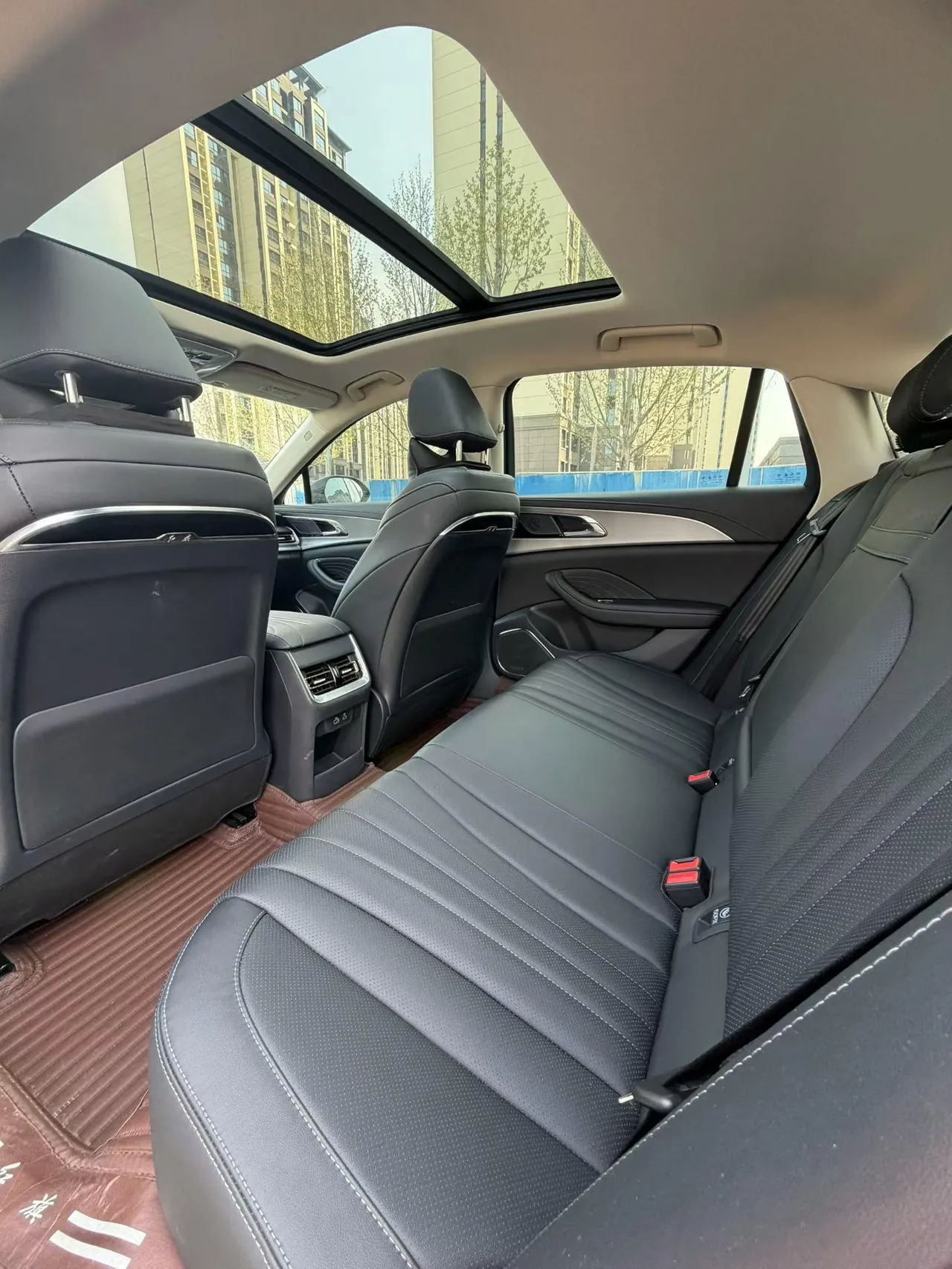 HongQi 2024 H5 1.5T Zhilian Flag Rhyme Edition Automatic Gear 5