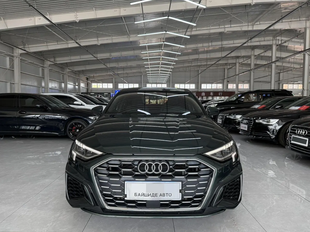 Audi 2023 A3L Limousine 1.4TFSI 35TFSI Fashion Sport Version Automatic Transmission 2