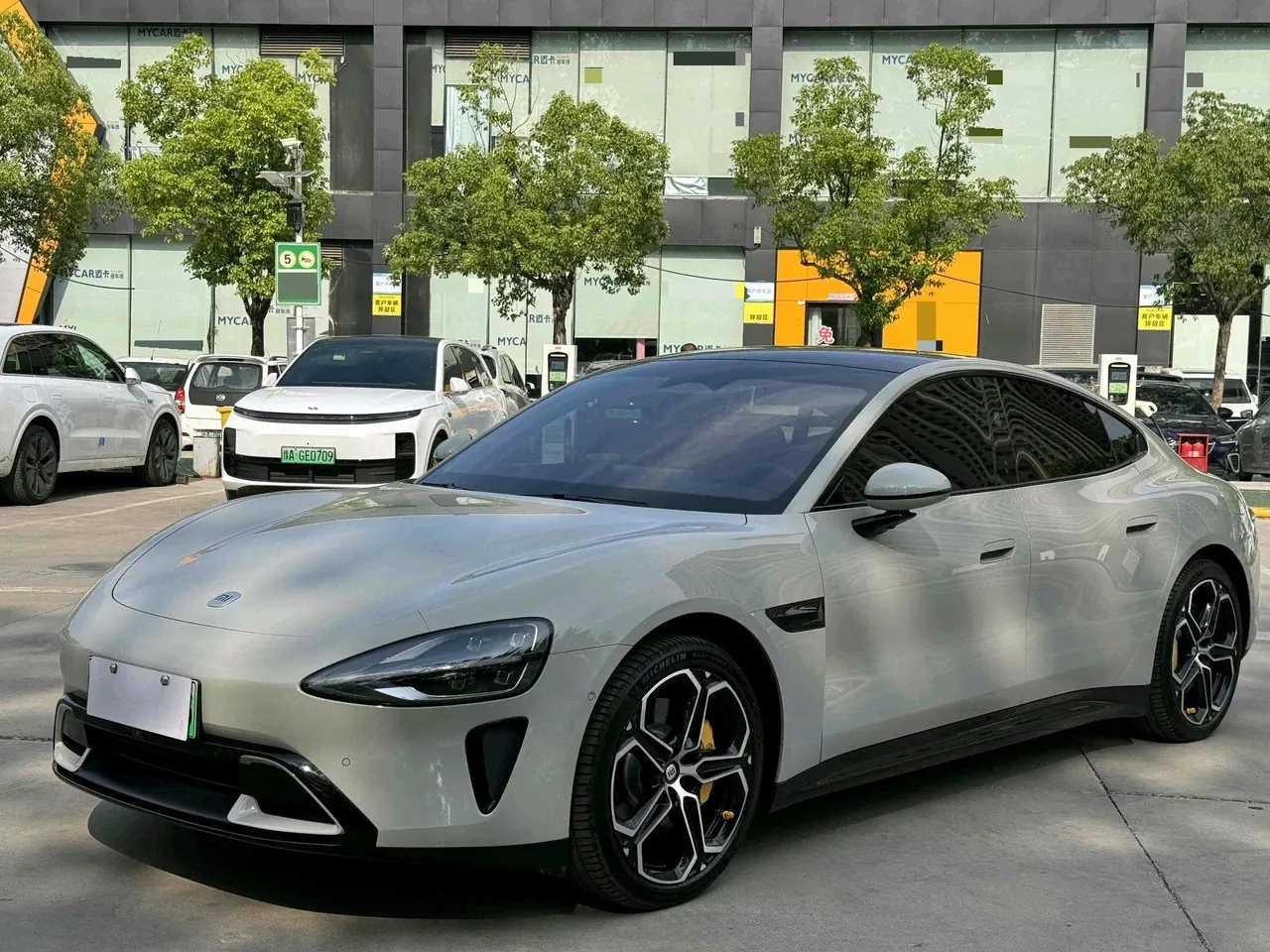 Open image lightbox: MI 2024 SU 7 700km Rear Drive Long Endurance Smart Driving Edition Automatic Gear