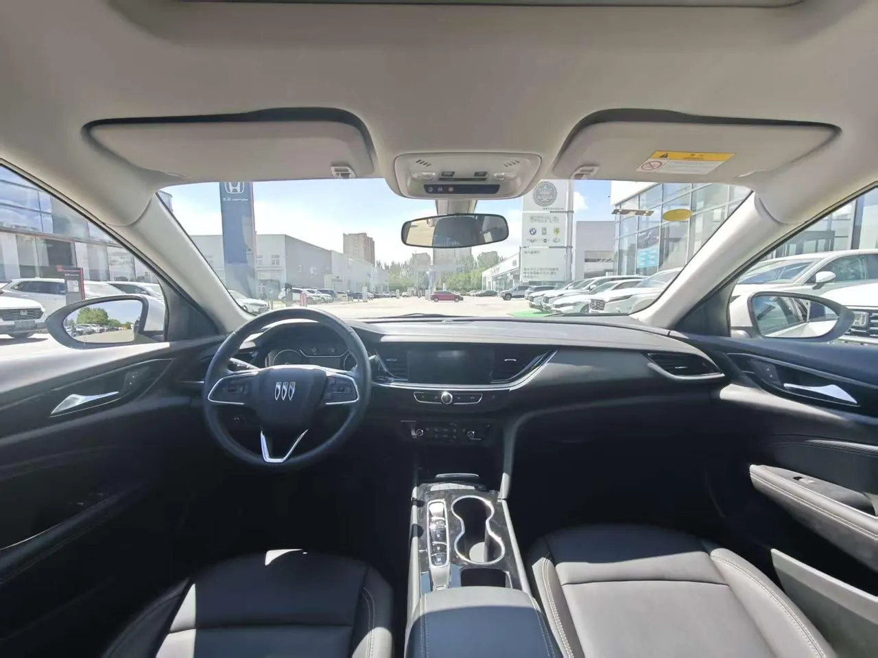 Buick 2025 Regal 1.5T 25T Super Edition Automatic Gear 3