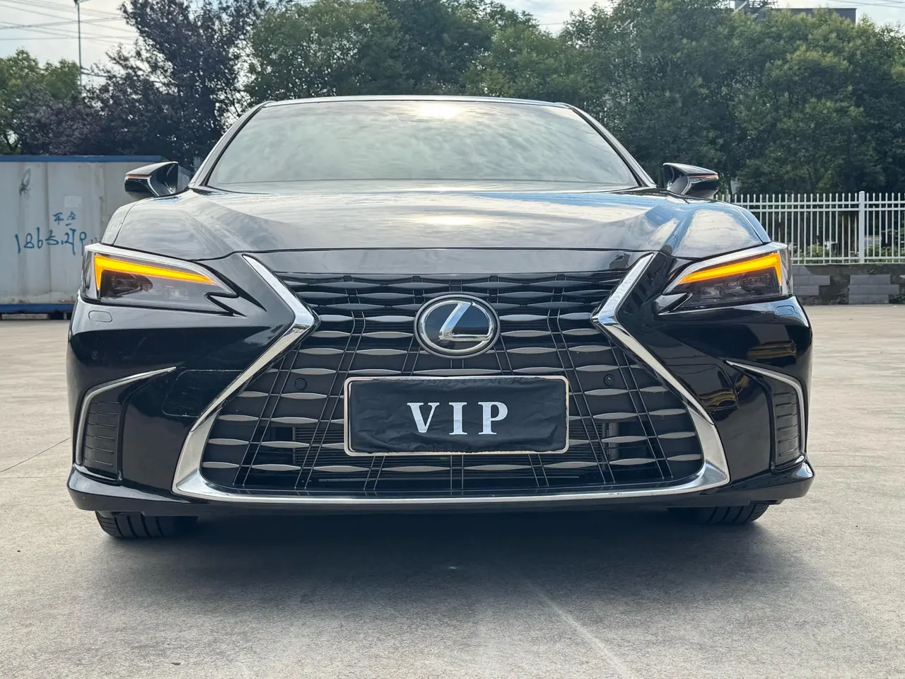 Lexus ES (Imported) 2025 ES200 2.0 Stepless Edition Automatic Gear 2