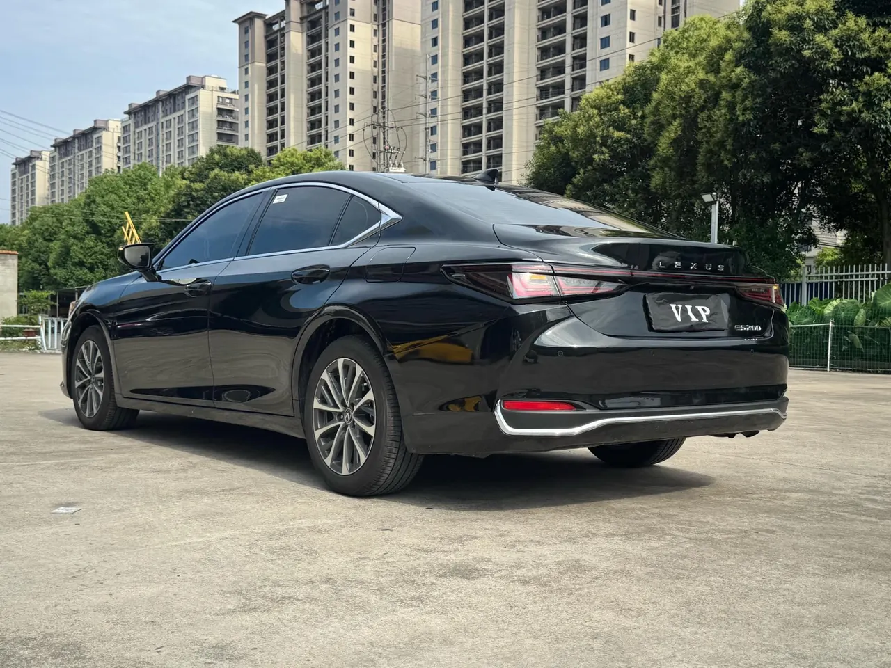 Lexus ES (Imported) 2025 ES200 2.0 Stepless Edition Automatic Gear 7