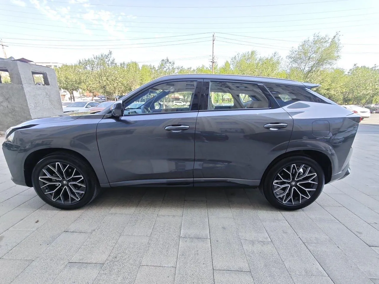 ChangAn 2025 UNI-Z Smart Electric iDD 1.5 Stepless 125km Smart New Blue Whale Warship Automatic Gear 5